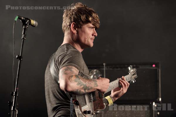 THEE OH SEES - 2014-08-14 - SAINT MALO - Fort de St Pere - 